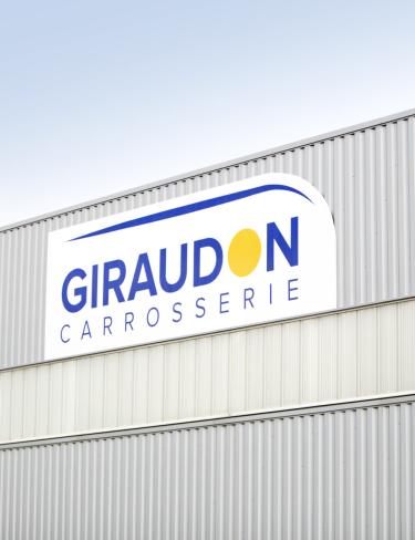 Giraudon - À Propos